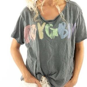 Magnolia Pearl ROYGBIV ‘colors of the rainbow’ shirt